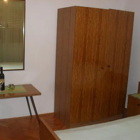 Gæstehus Sobe Radmila Supetarska Draga